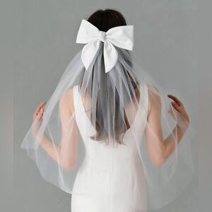 White Bow Veil With Attached Clip 🔥🔥💕💕 New